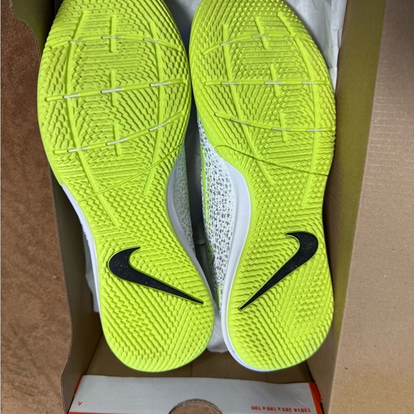 Nike Mercurial White and Lime Green Shoes - Picture 3 of 5